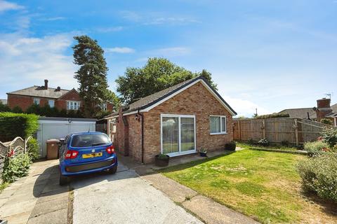 2 bedroom detached bungalow for sale, Hilltop Close, Eagle LN6