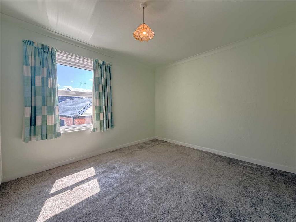 Bedroom (Front)