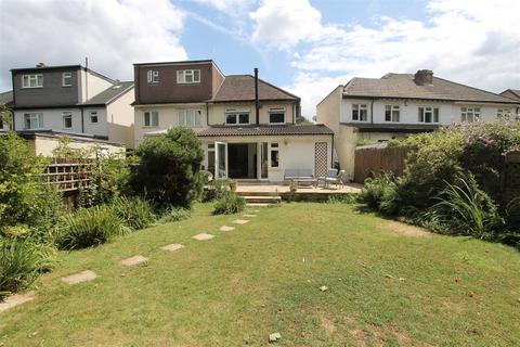 29 Victoria Avenue, Wallington, SM6 7JP