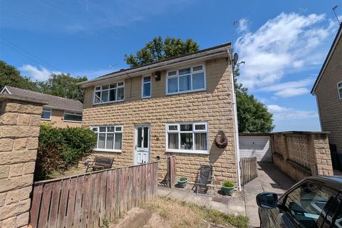 3 bedroom detached house to rent, Castlegate Drive, Eccleshill