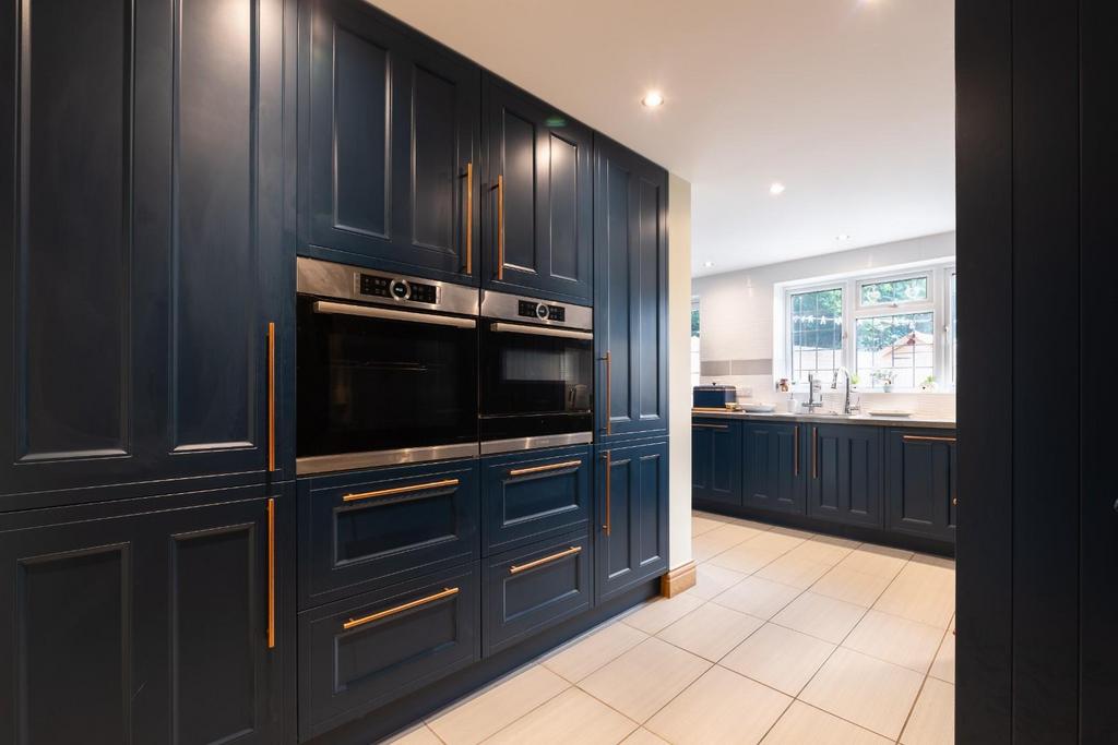 Kitchen-1.jpg