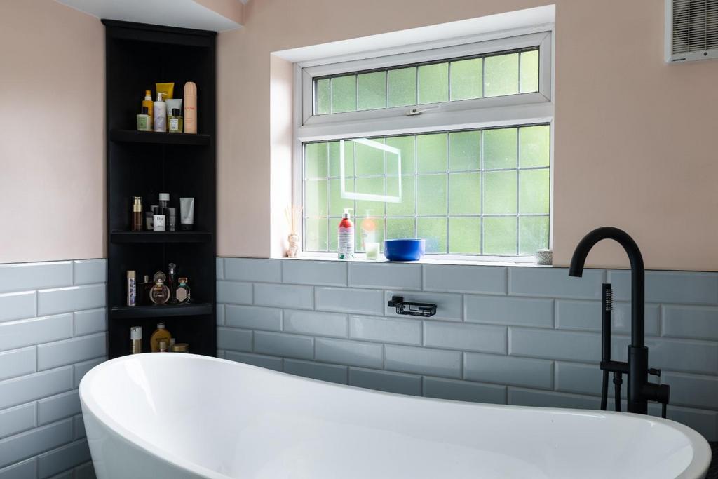 Bathroom-2.jpg