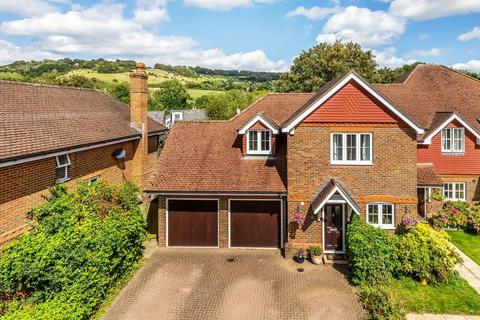 10 Redcote Place, Dorking, RH4 1PE