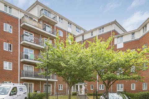 Blytheswood Place, London, SW16