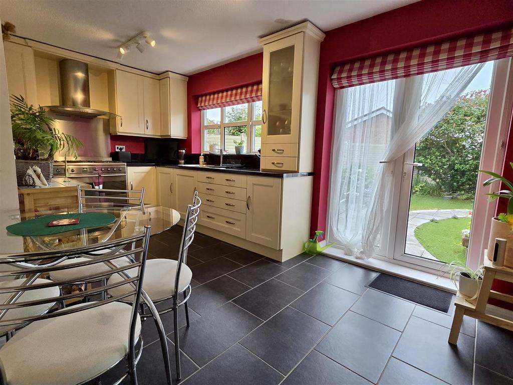 Breakfast kitchen