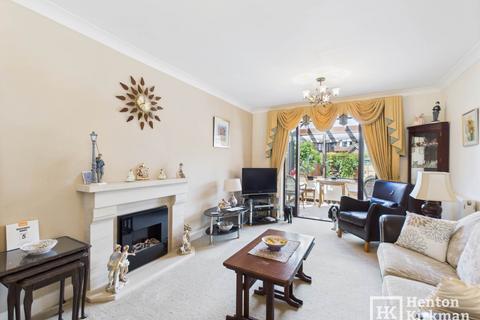 3 bedroom detached house for sale, Earl Mountbatten Drive, Billericay