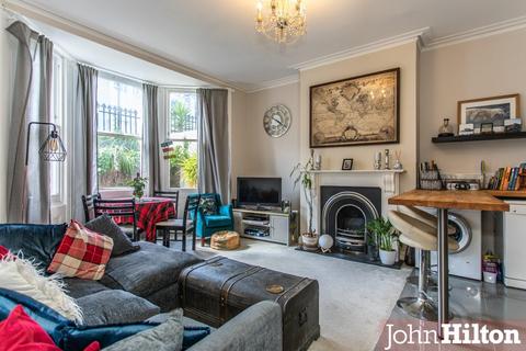 2 bedroom flat for sale, Stanford Road, Brighton