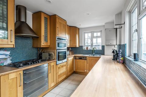9 Rectory Lane, Ashtead, KT21 2BA