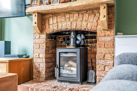 9 Rectory Lane, Ashtead, KT21 2BA