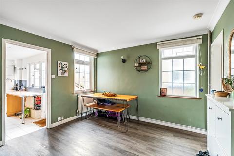 9 Rectory Lane, Ashtead, KT21 2BA