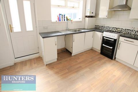 3 bedroom house to rent, Westbury Street, Bradford, West Yorkshire, BD4