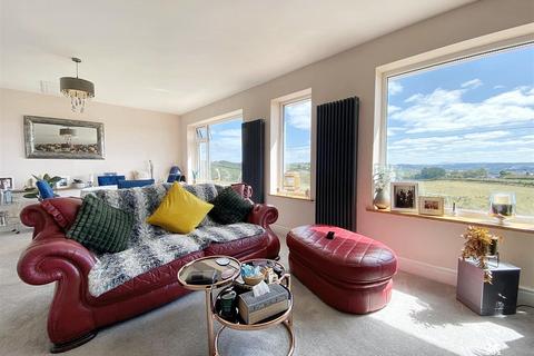 4 bedroom detached house for sale, Heol Smyrna, Llangain, Carmarthen