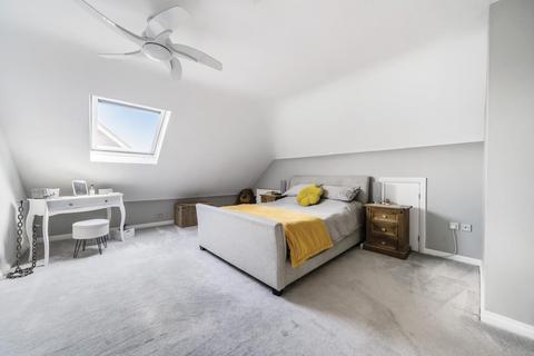 19 Durham Drive, Deepcut, Camberley, GU16 6GG