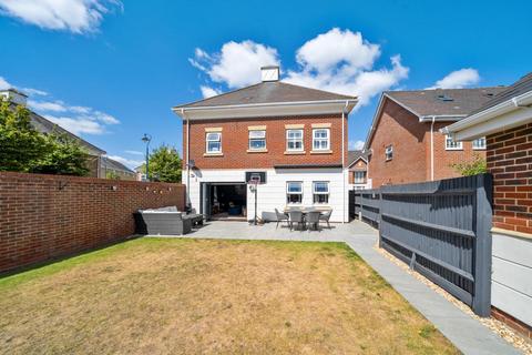 19 Durham Drive, Deepcut, Camberley, GU16 6GG