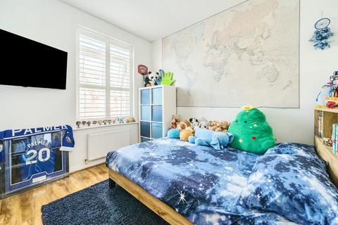 19 Durham Drive, Deepcut, Camberley, GU16 6GG