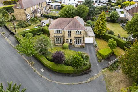 3 bedroom detached house for sale, Broadgate, Almondbury, Huddersfield