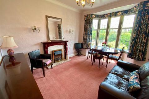 3 bedroom detached house for sale, Broadgate, Almondbury, Huddersfield