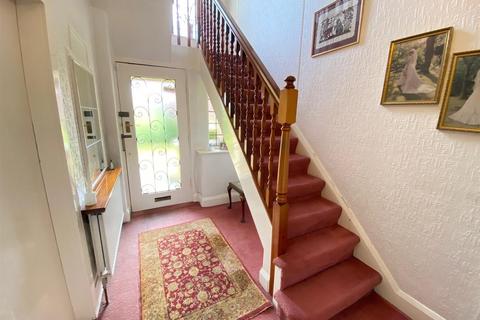 3 bedroom detached house for sale, Broadgate, Almondbury, Huddersfield