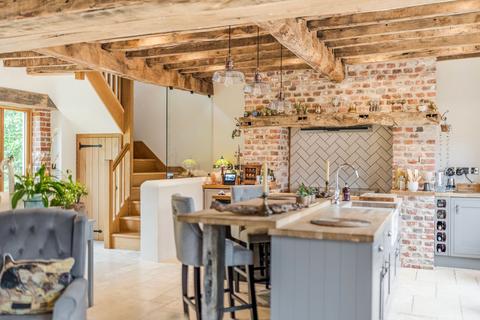 3 bedroom barn conversion for sale, Aylsham Road, Felmingham