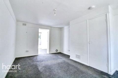 3 bedroom terraced house to rent, Carlton Way, Cambridge