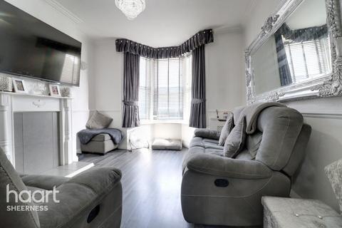 3 bedroom terraced house for sale, Winstanley Road, Sheerness
