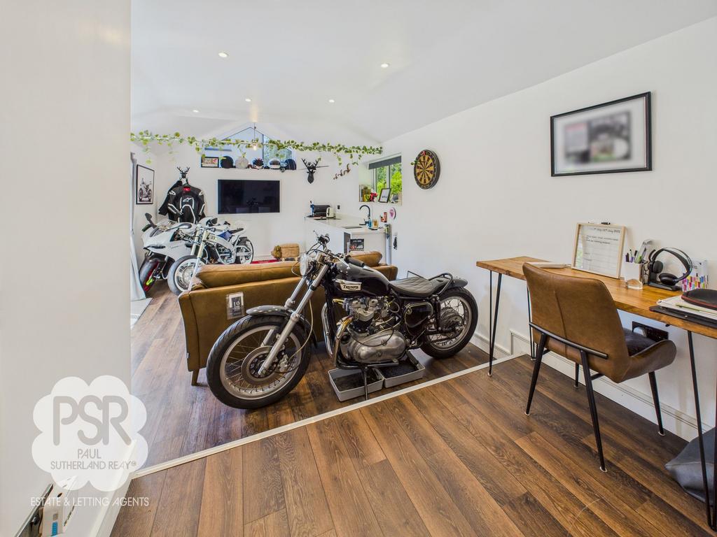 Annexe Living Area