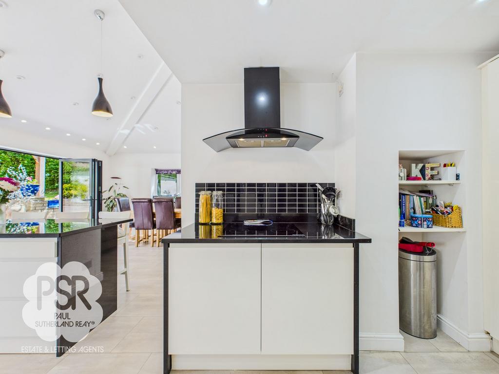 Living Kitchen Space - Cooking Area