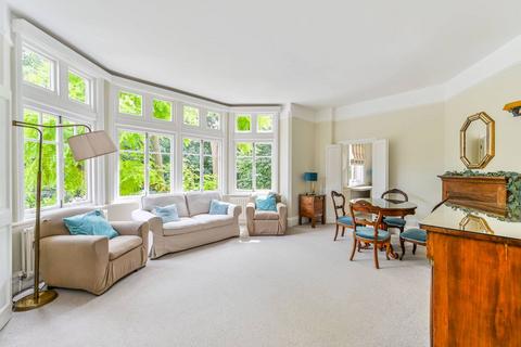 2 bedroom flat for sale, Wandsworth Common Westside, Wandsworth Common, London, SW18