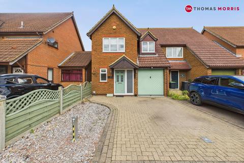 3 bedroom end of terrace house for sale, The Rookery, Bedfordshire SG19