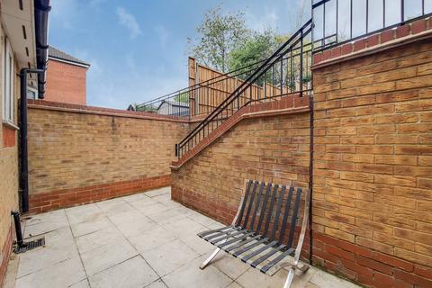 4 bedroom semi-detached house to rent, Lampeter Close, Kingsbury, London, NW9