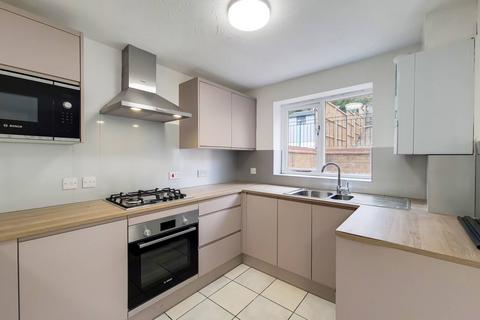 4 bedroom semi-detached house to rent, Lampeter Close, Kingsbury, London, NW9
