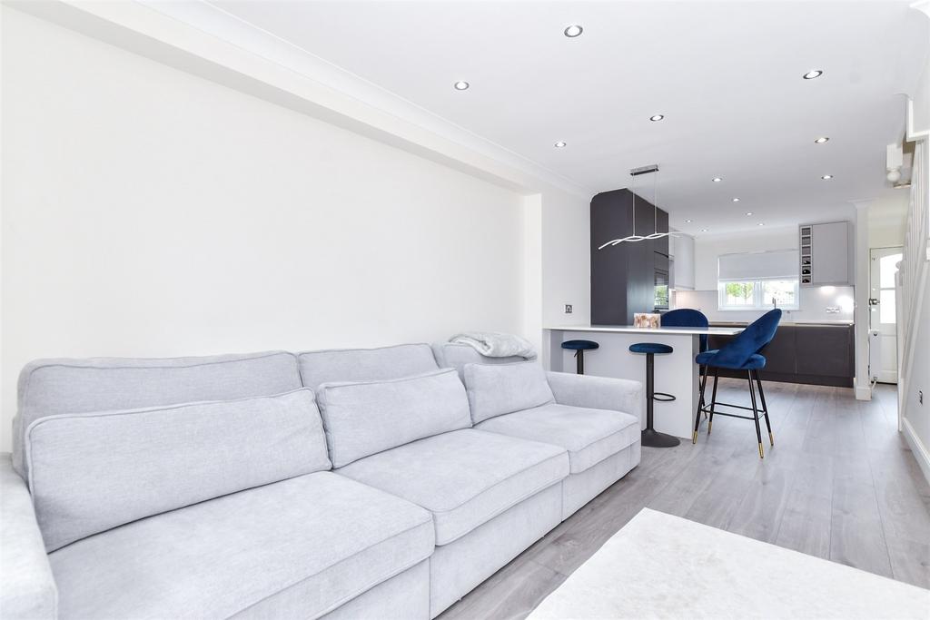 Kitchen/Family Room