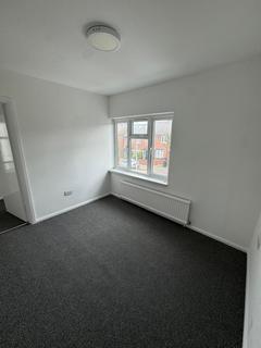 1 bedroom in a house share to rent, Verderers Road, Chigwell IG7
