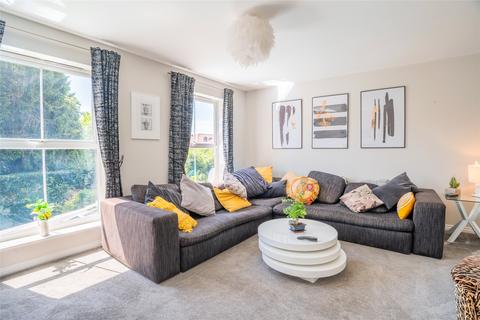 4 bedroom end of terrace house for sale, Greenacres, Lower Kingswood, Tadworth, Surrey, KT20