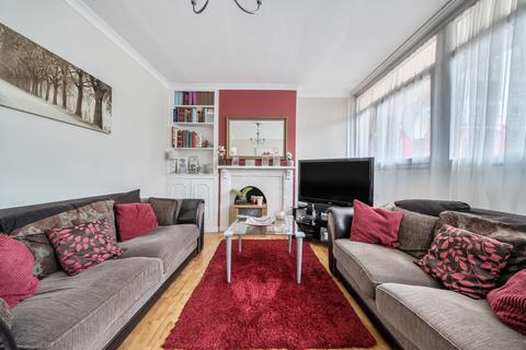 3 bedroom duplex for sale, Canada Estate, London