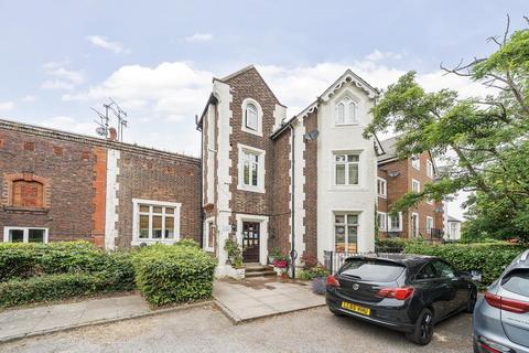 1 bedroom flat for sale, Slough,  Berkshire,  SL1