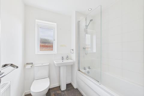 1 Emperor Crescent, Northampton, NN4 9FA