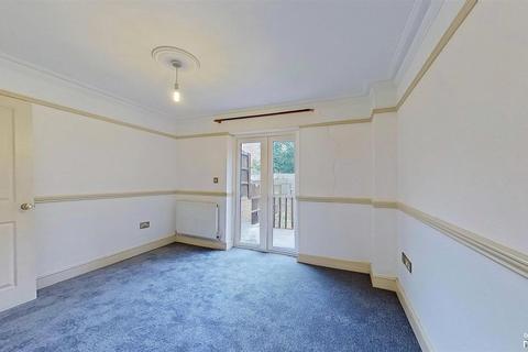 3 bedroom house to rent, SPACIOUS 3/4 BEDROOM TOWNHOUSE