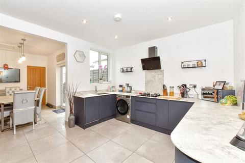 undefined, Ernest Road, Portsmouth, Hampshire