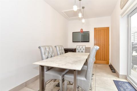 undefined, Ernest Road, Portsmouth, Hampshire