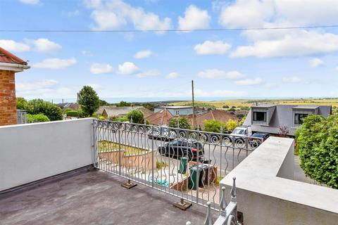 4 bedroom chalet for sale, Crescent Drive North, Woodingdean, Brighton, East Sussex