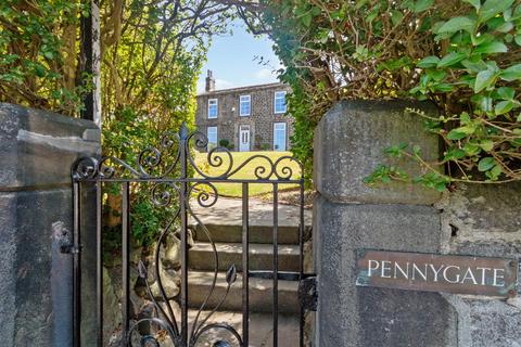 5 bedroom detached house for sale, Micklefield Lane, Leeds LS19