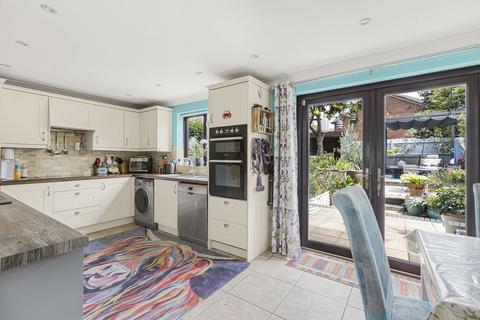 undefined, French Laurence Way, Chalgrove, OX44