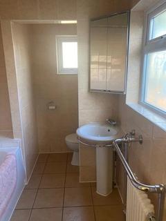 2 bedroom house to rent, Point Cottages Northfield Avenue, London W13