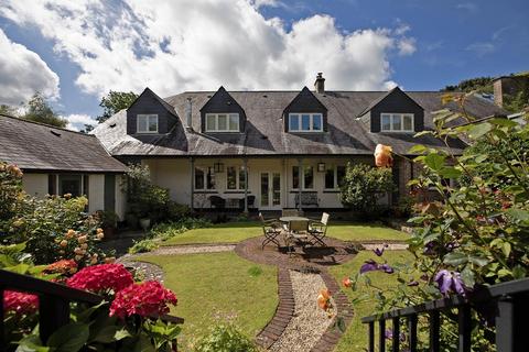 undefined, Callington PL17