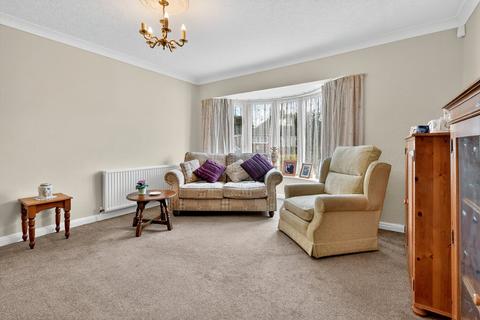 2 bedroom detached bungalow for sale, Applecroft Road, York, YO31