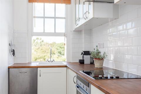 1 bedroom flat for sale, Eton College Road, Belsize Park NW3