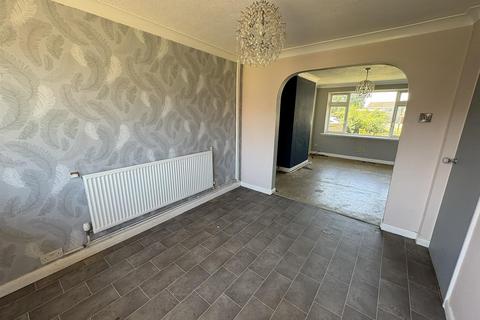 7 Admirals Way, Daventry, NN11 4NT