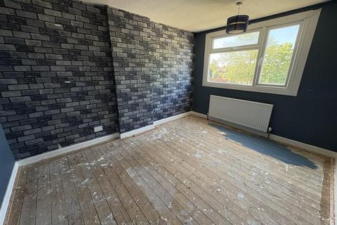 7 Admirals Way, Daventry, NN11 4NT