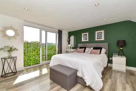 undefined, Pinewood Way, Hutton, Brentwood, Essex